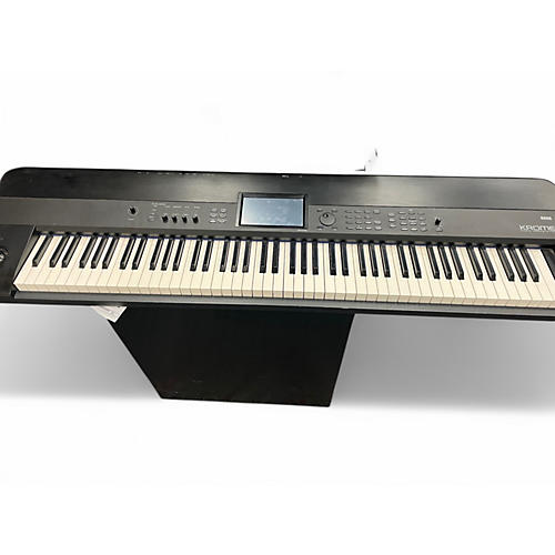 Used KORG Krome 88 Key Keyboard Workstation
