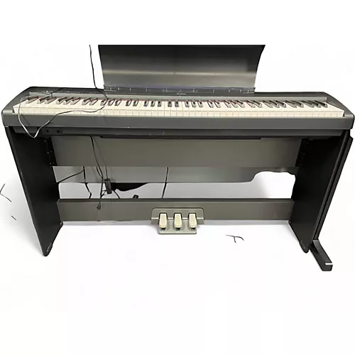 Used Yamaha P95 BUNDLE