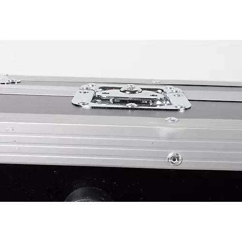 Road Runner Keyboard Flight Case With Casters Black 88 Key