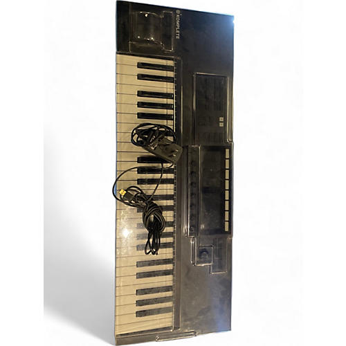 Used Native Instruments Komplete Kontrol S49 MK2 MIDI Controller