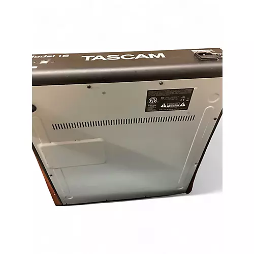 Used TASCAM MODEL 16 Unpowered Mixer