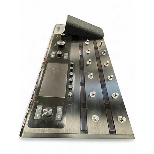 Used Line 6 Helix Effect Processor