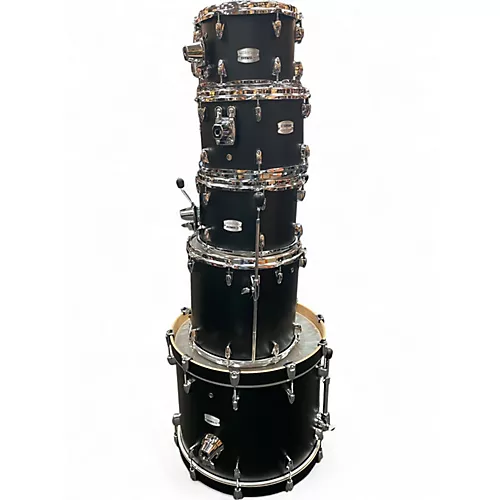Used Yamaha 6 Piece Tour Custom licorce satin Drum Kit licorce satin