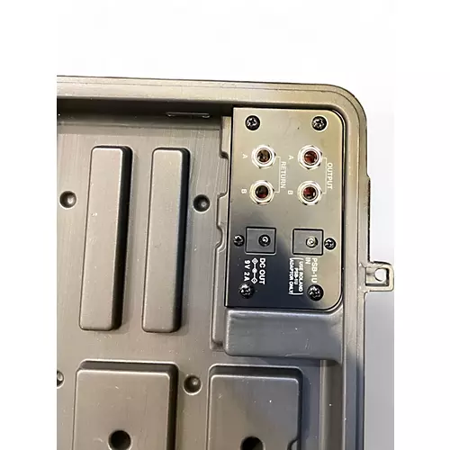 Used BOSS BCB90X Pedal Board