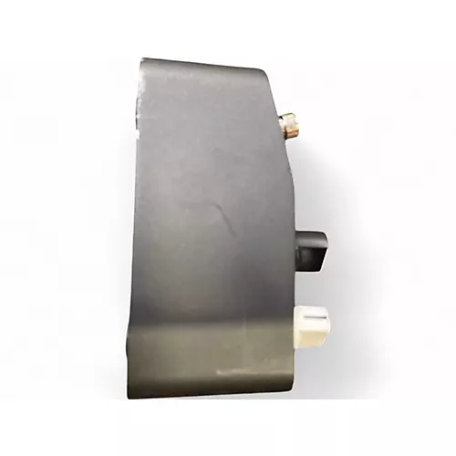 Used Two Notes AUDIO ENGINEERING REVOLT Tube Bass Preamp