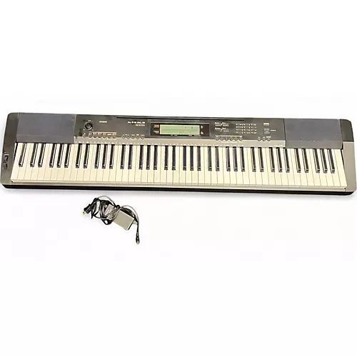 Used Casio cdp230R Portable Keyboard