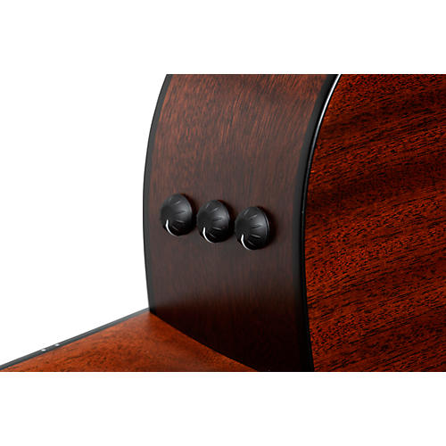 Taylor 314ce-N Grand Auditorium Nylon-String Acoustic-Electric Guitar Natural