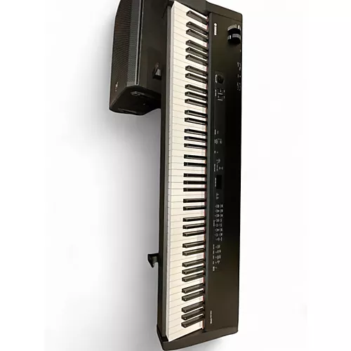 Used Yamaha CP33 88 Key Stage Piano