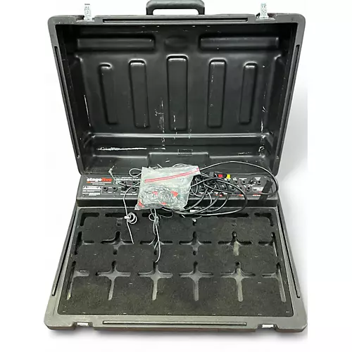 Used SKB STAGE 5 Pedal Board