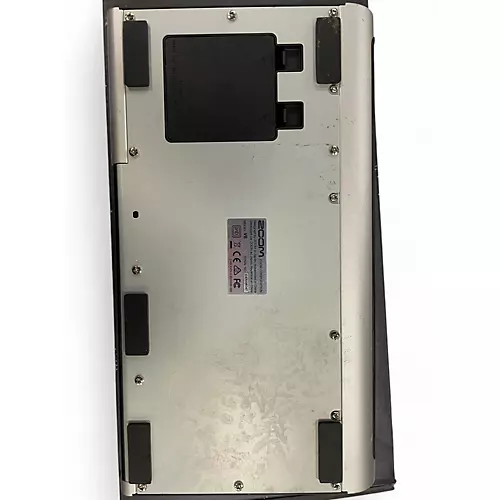 Used Zoom zV6 Multi Effects Processor