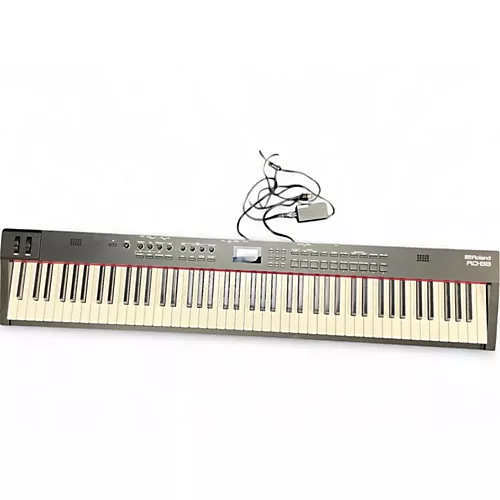 Used Roland RD88 Portable Keyboard