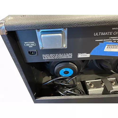 Used Fender Ultimate Chorus Guitar Combo Amp