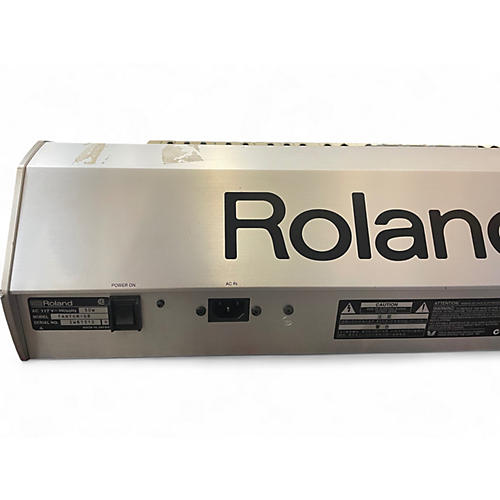 Used Roland Fantom G8 88 Key Keyboard Workstation