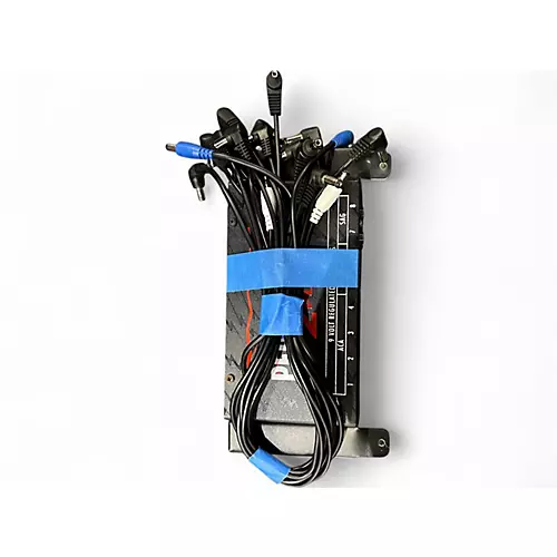 Used Voodoo Lab Pedal Power 2+ Power Supply