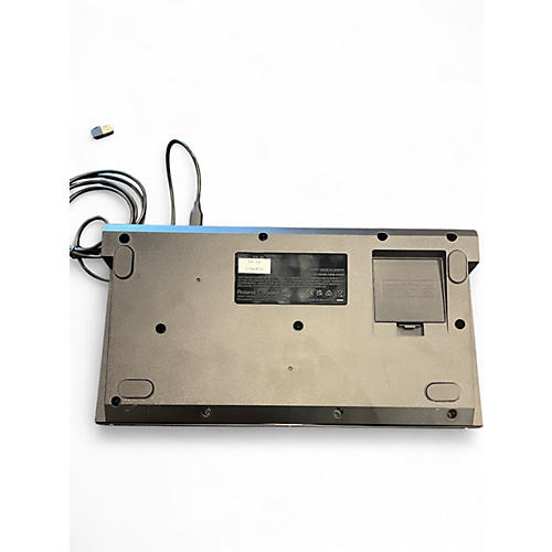 Used Roland SYNTHESIZER SH4D Synthesizer