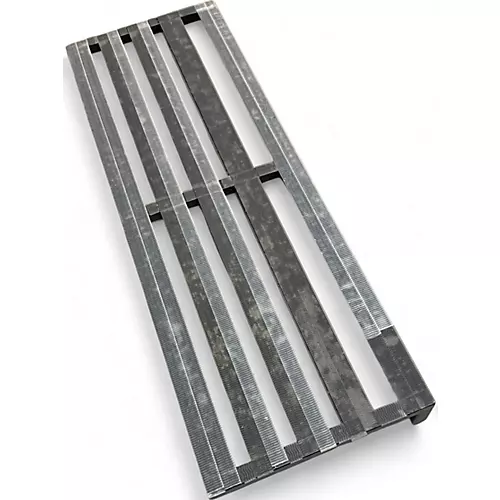 Used Pedaltrain Terra Pedal Board