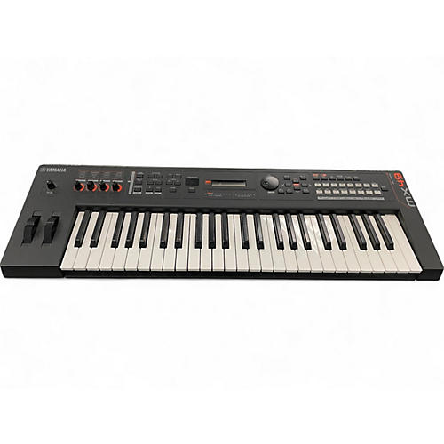 Used Yamaha MX49 49 Key Keyboard Workstation