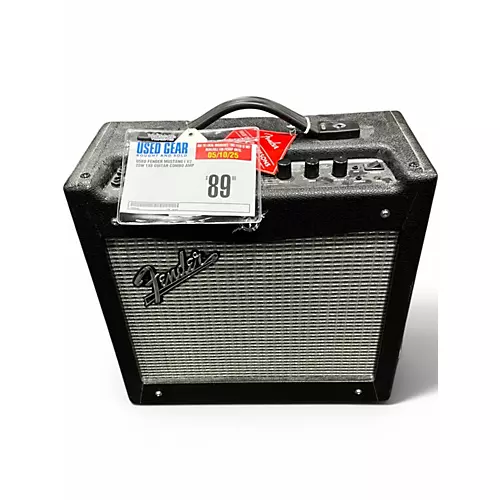 Used Fender Mustang I V2 20W 1X8 Guitar Combo Amp