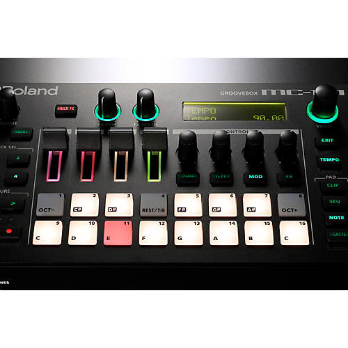Roland MC-101 GROOVEBOX