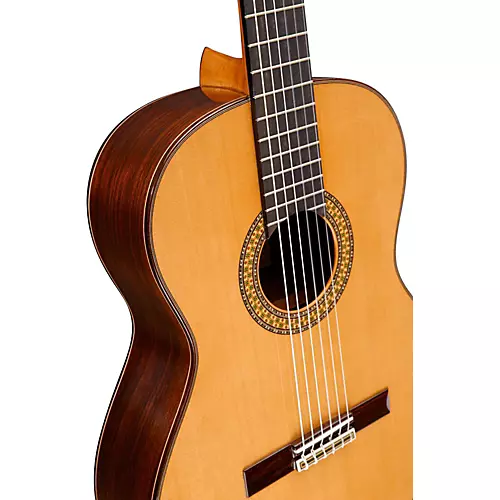 Alhambra 9 P Classical Acoustic Guitar Gloss Natural