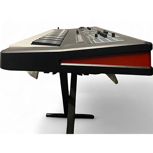 Used Roland Fantom 6 Keyboard Workstation