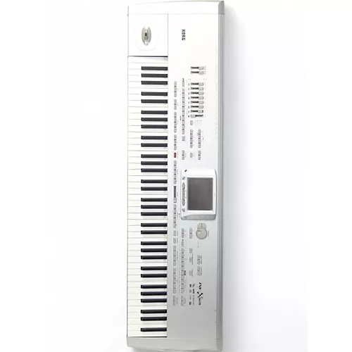 Used KORG pa1x Pro Arranger Keyboard