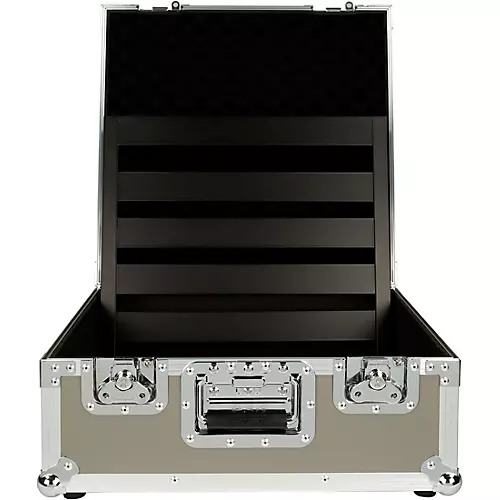 Pedaltrain XD18 Pedalboard with Tour Case Medium Black