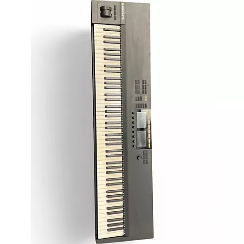 Used Novation KOMPLETE KONTROL S88 MK2
