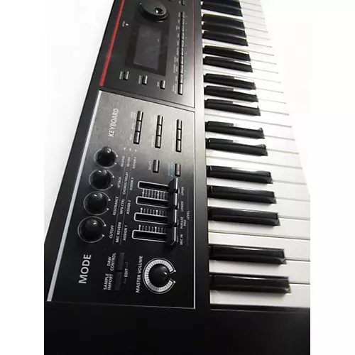 Used Roland juno ds61 Synthesizer
