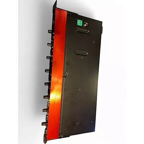 Used Behringer ADA8200 Power Amp