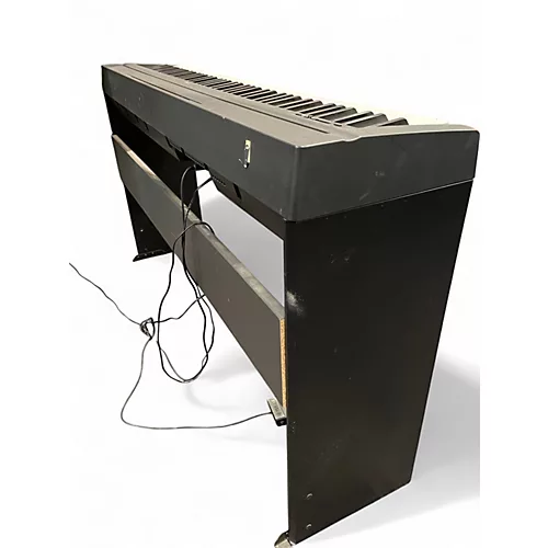 Used Yamaha P-45 WITH STAND