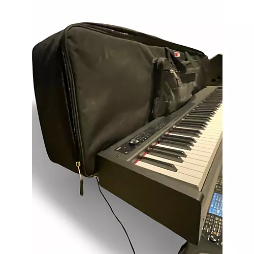 Used KORG D1 Digital Piano