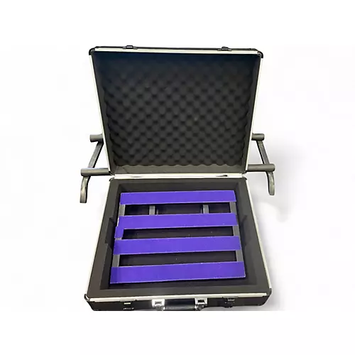 Used Pedaltrain junior Pedal Board