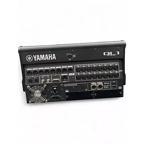 Used Yamaha QL Digital Mixing Console Digital Mixer