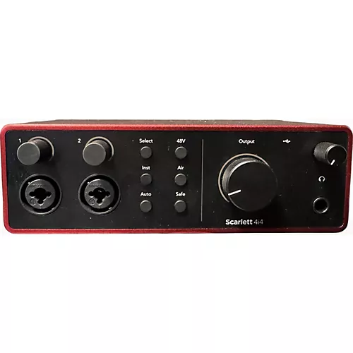 Used Focusrite Scarlett 4i4 GEN 4 Audio Interface