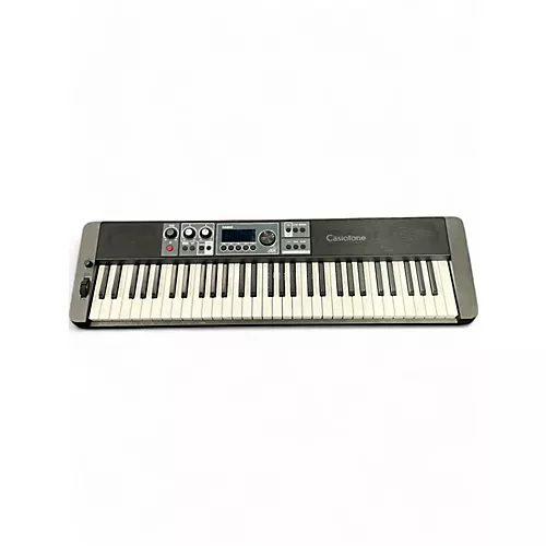 Used Casio CTS500 Digital Piano