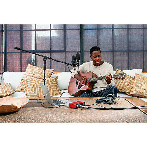 Focusrite Scarlett Solo USB Audio Interface Gen 3 With TASCAM TH-200X Studio Headphones Bundle