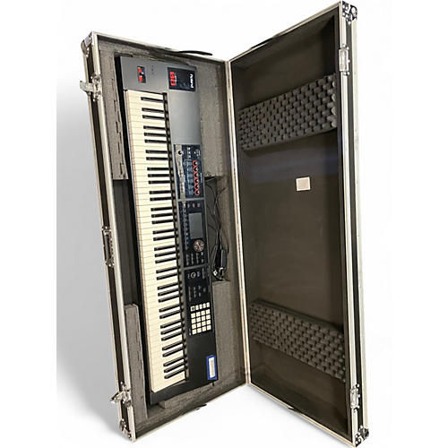 Used Roland FA08 Keyboard Workstation