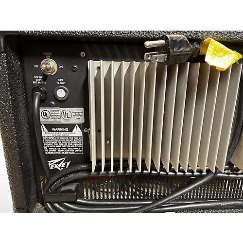 Used Peavey xr680E Powered Mixer