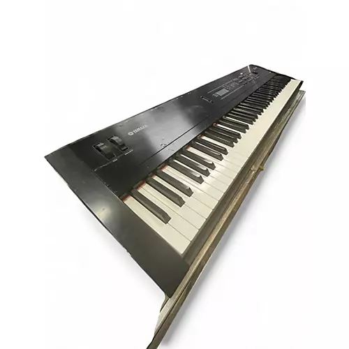 Used Yamaha S08 88 Key Synthesizer