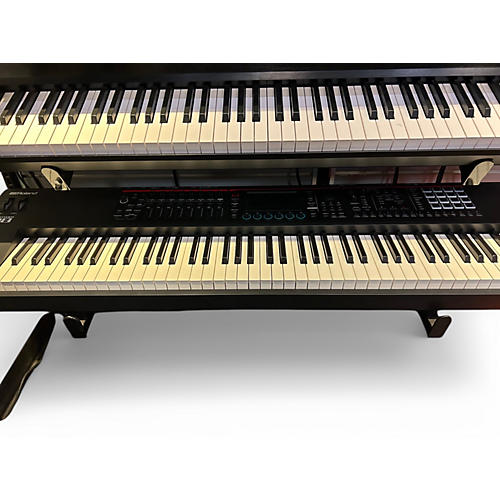 Used Roland Fantom 08 Keyboard Workstation