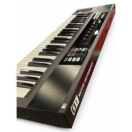 Used Native Instruments Komplete Kontrol S49 MIDI Controller