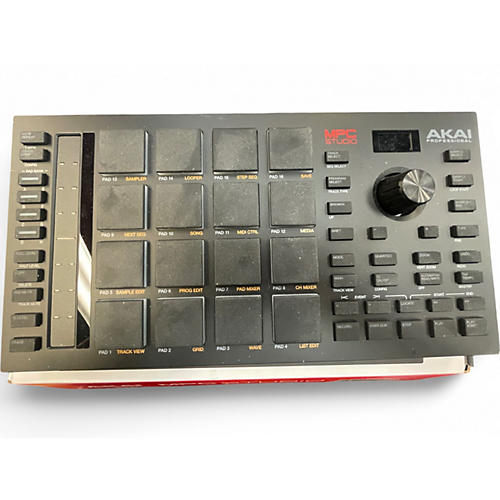 Used Akai Professional MPC Studio 2 Production Controller