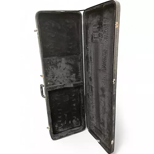 Used Roadrunner GENERIC BASS HARD CASE Bass Case