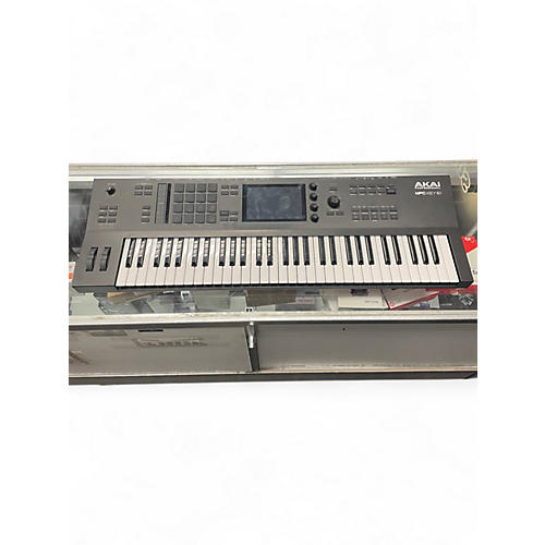 Used Akai Professional MPC Key 61 Keyboard Workstation