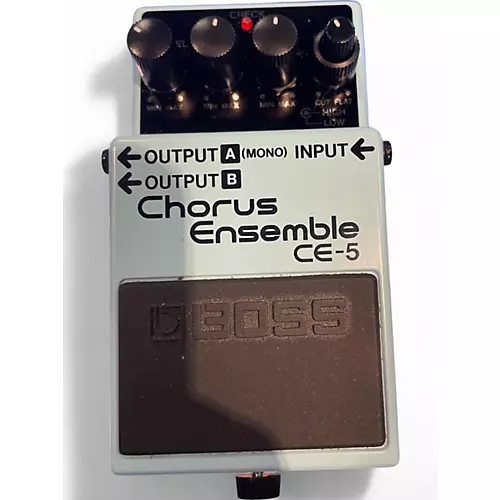 Used BOSS CE5 Chorus Ensemble Effect Pedal