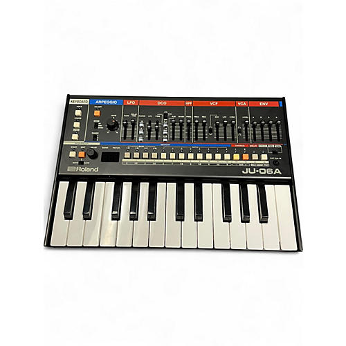 Used Roland ju06a Synthesizer