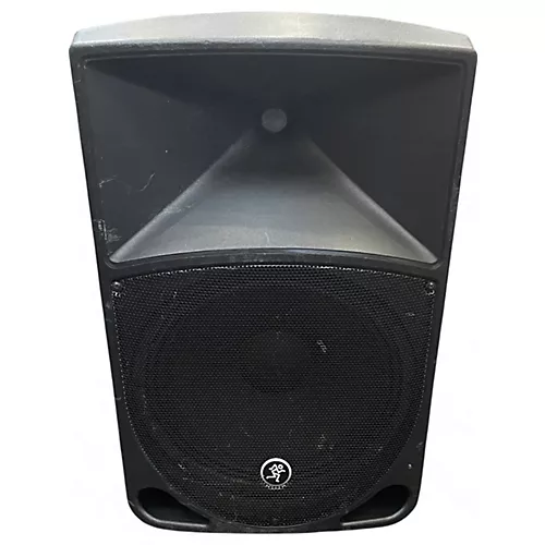 Used Mackie thump 12 Powered Speaker