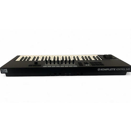 Used Komplete kontrol s49 mk2 Keyboard Workstation