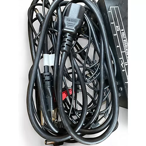 Used Voodoo Lab Pedal Power 2+ Power Supply